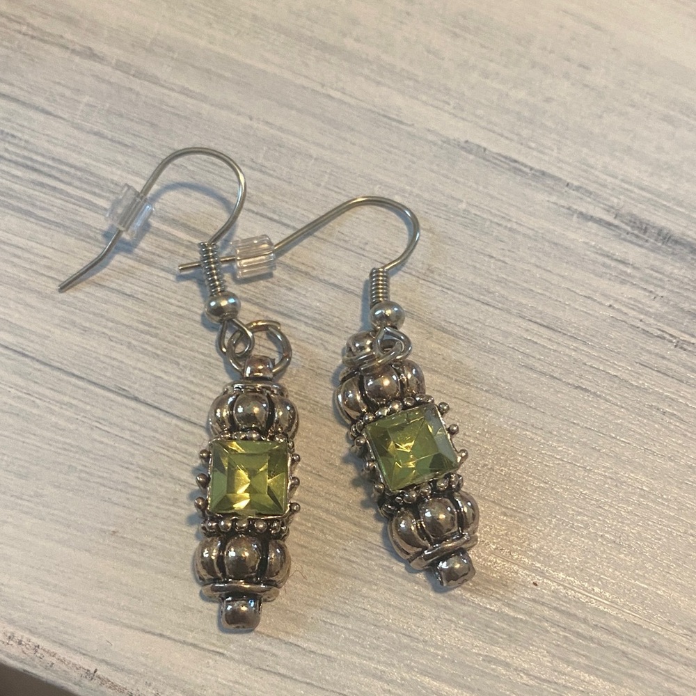 Vintage Peridot Glass Earrings